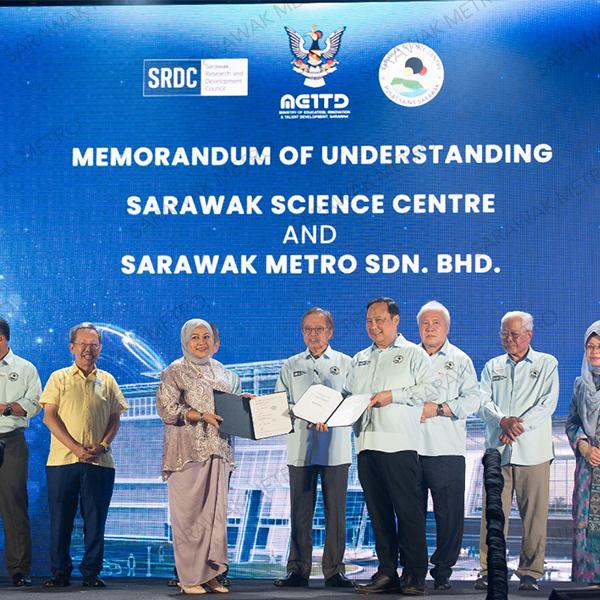 Sarawak Metro recently signed a Memorandum of Understanding (MoU) with Sarawak Science Centre to further enhance efforts in talent development. The MoU will also look into ways to collaborate on various initiatives, especially through Sarawak Metro's Socio-Economic Enhancement Development (SEED) Programme.
